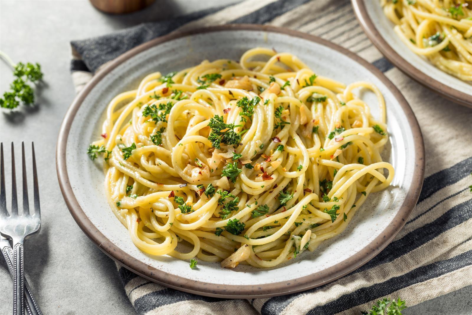 Hymor frischer Knoblauch geschält 1kg spanischer geschälter Knoblauch