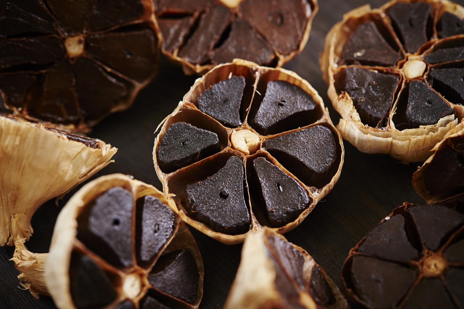 Hymor Schwarzer Knoblauch 1kg Spanien 90 Tage fermentiert ohne Zusätze Garlic