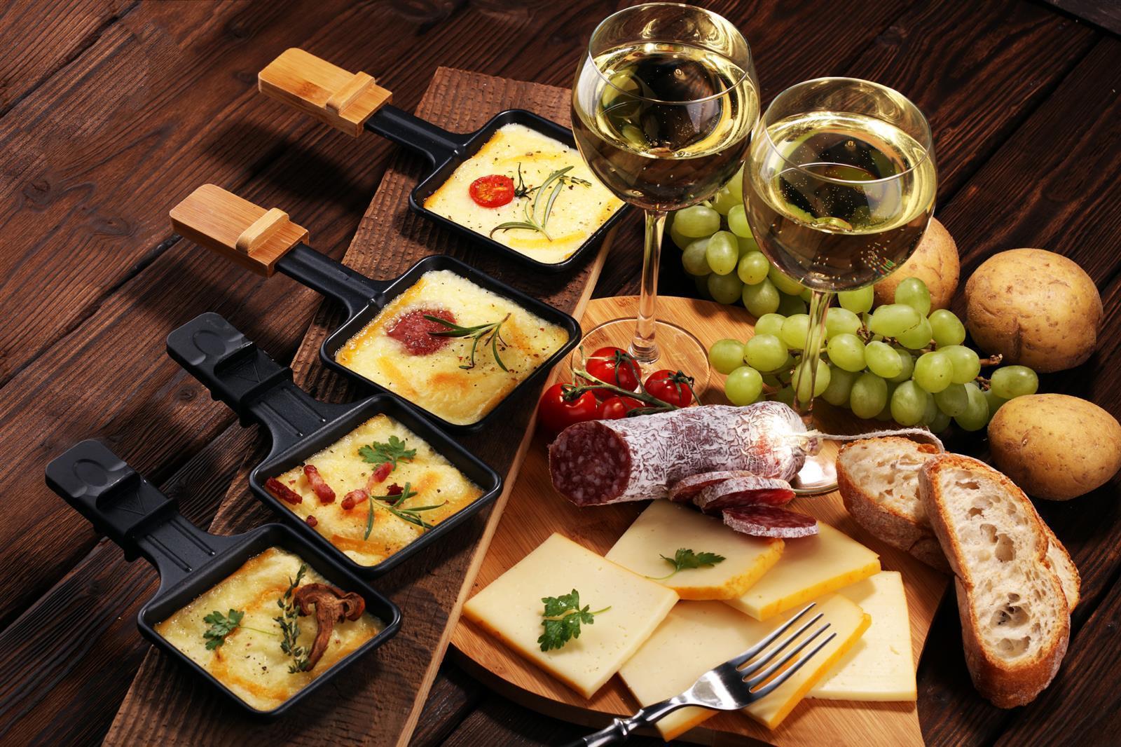 Ermitage Raclette-Käse Franche-Comté 7kg Laib, 45% Fett i.Tr.